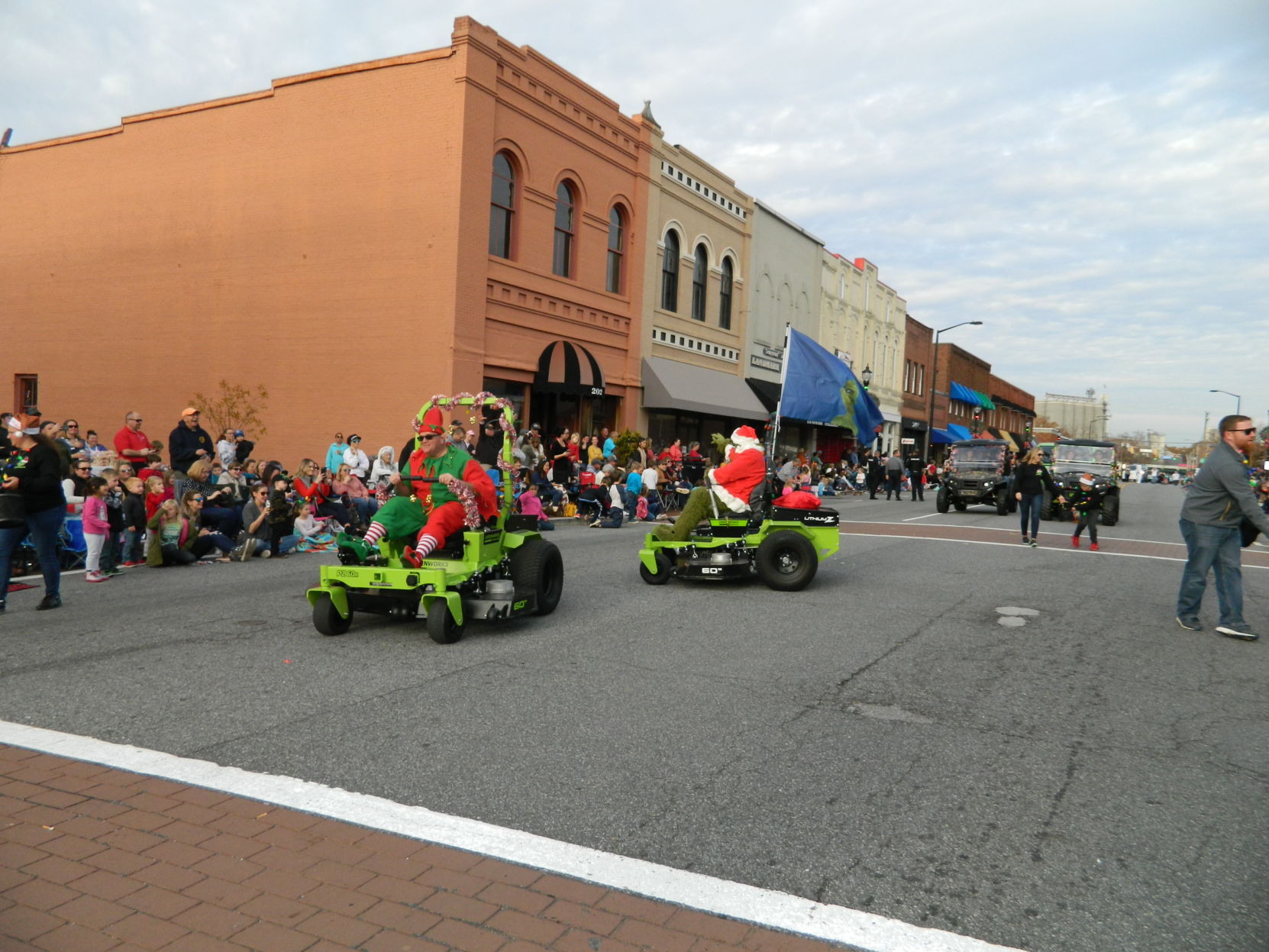 Mooresville Christmas Parade (245).JPG